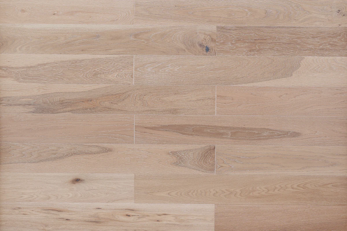 Amber Wood Дуб Ваниль